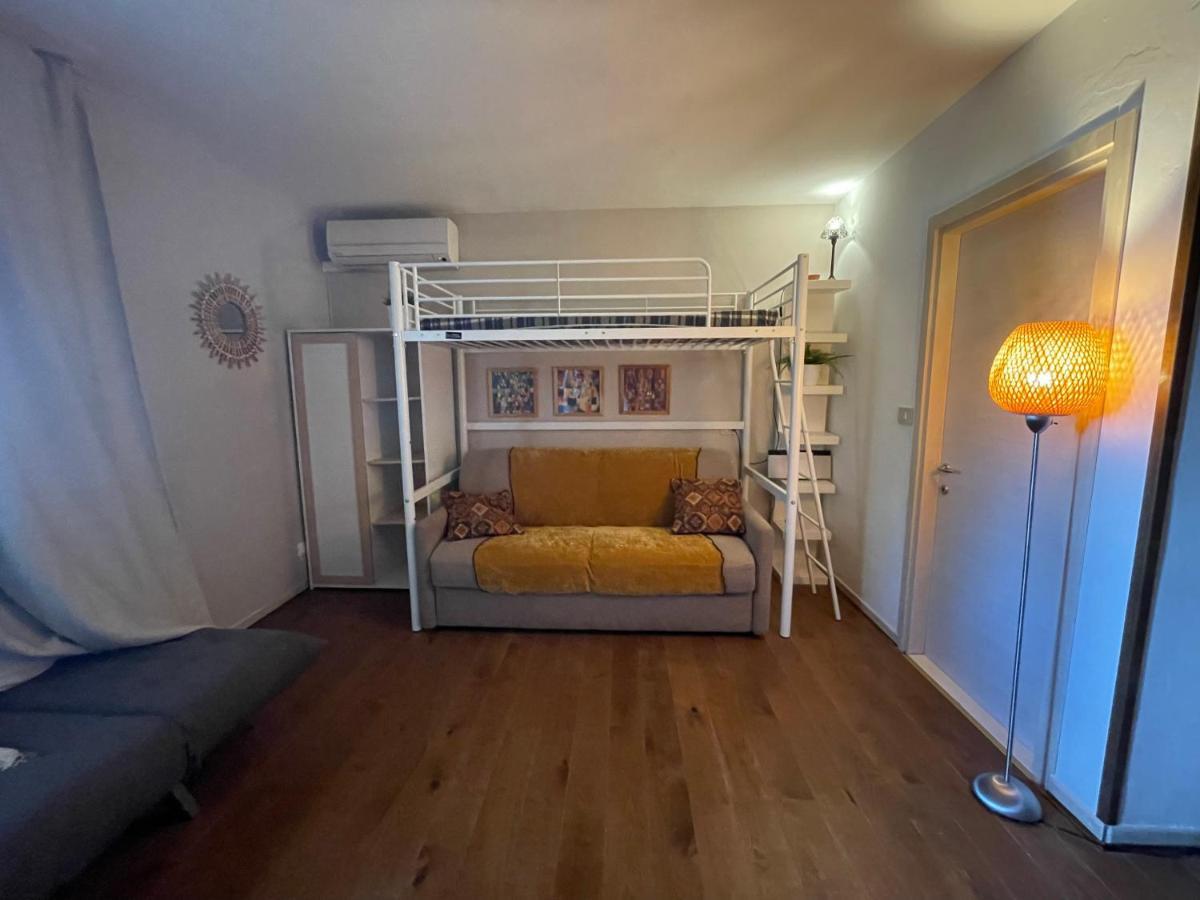 Loft Elegans Lägenhet Lignano Sabbiadoro Exteriör bild